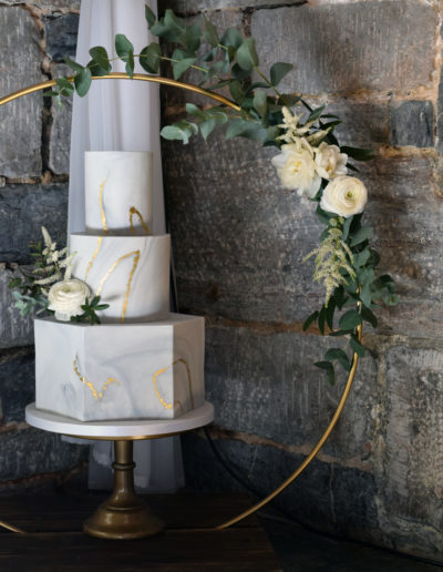 Wedding Cake - Marbled Wedding Cake & Floral Hoop
